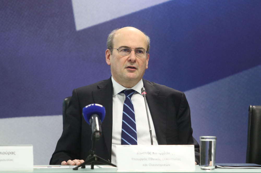 Χατζηδάκης: Έχουμε βάλει τα θεμέλια για να συνεχιστεί η κοινωνική πολιτική και το 2026 (video)