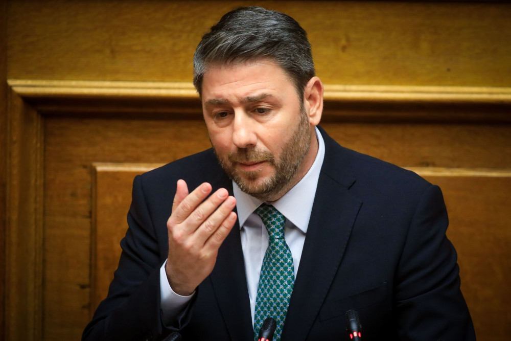 Χρυσάφι πιάνει ο Ανδρουλάκης, κάρβουνο γίνεται…