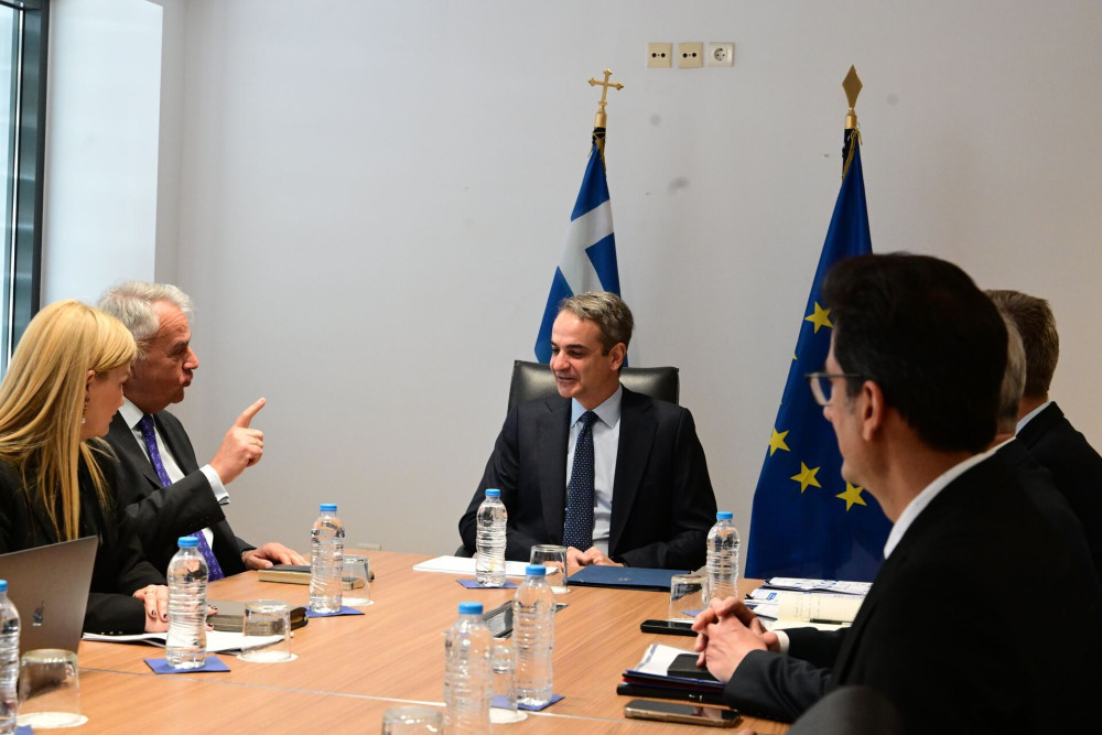 Σύσκεψη στο υπουργείο Μετανάστευσης υπό τον Κυριάκο Μητσοτάκη (photos)