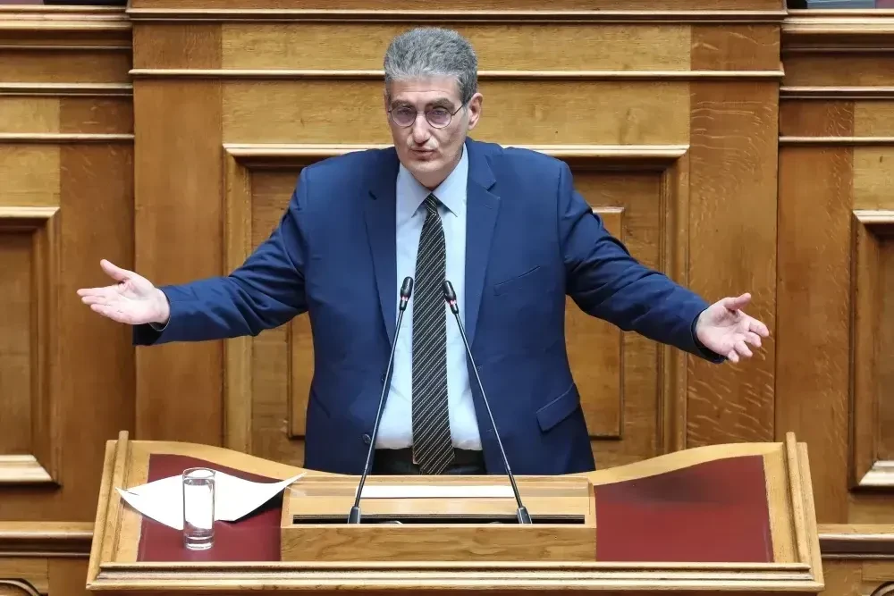 Ο Γιαννούλης παρακαλάει ξανά το ΠΑΣΟΚ: Αν δεν συνεργαστούμε, το 2027 θα παραδώσουμε σφραγίδες
