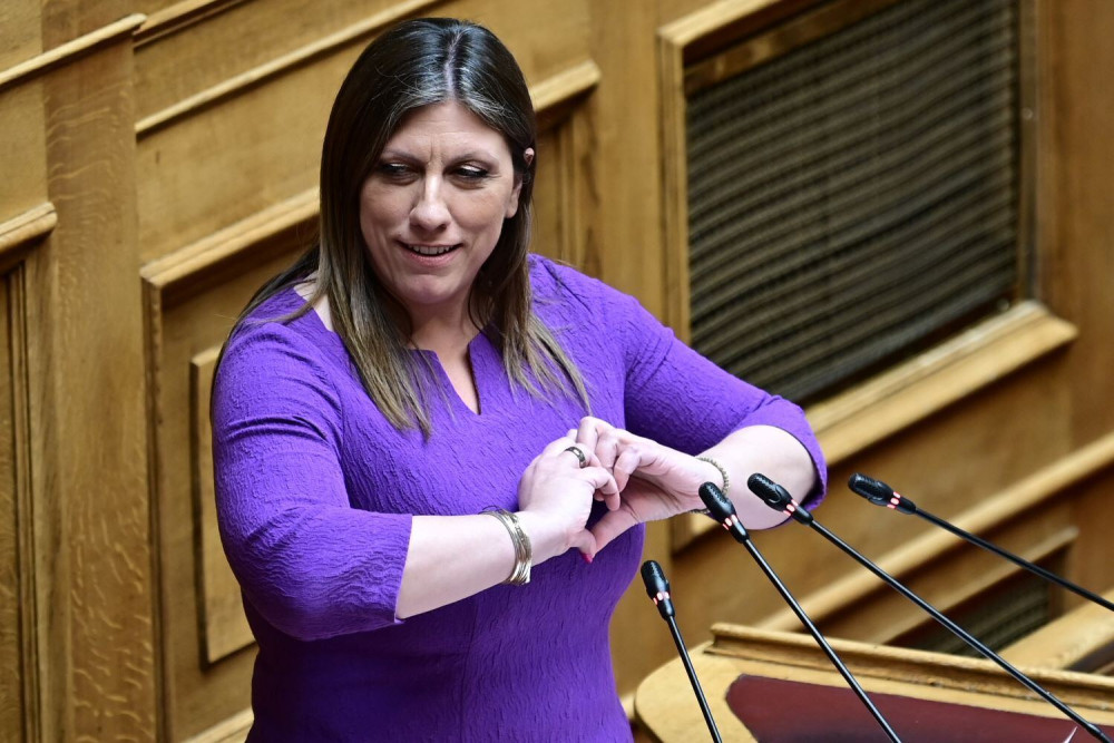 Τα fake news καταρρέουν, αλλά Ζωή, Βελόπουλος και λοιποί επιμένουν...