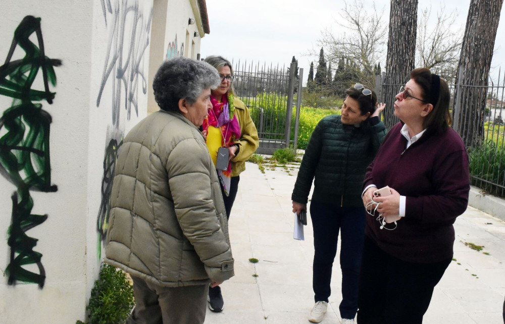 Ανάρτηση Καρανίκα υπέρ Μενδώνη: Δίχως προκαταλήψεις και δόγματα
