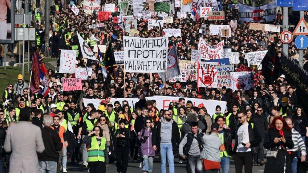 Σερβία: Στις κάλπες οι φοιτητές με δικό τους ψηφοδέλτιο
