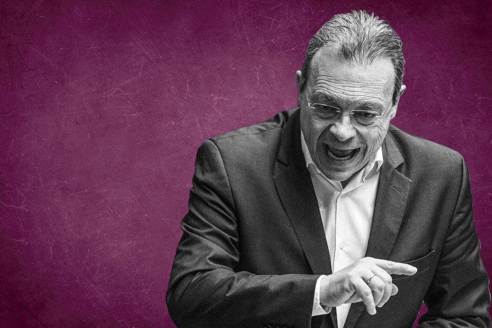 Σωκράτη Φάμελλε, κάτι σας λέει ο Νίκος Καρανίκας…