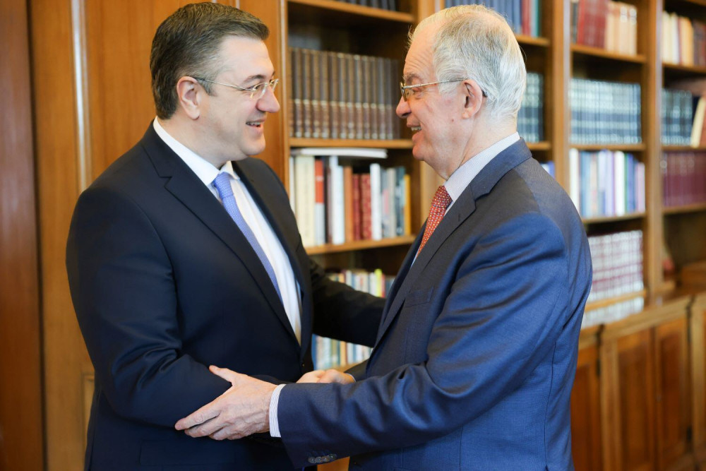 Συνάντηση Τασούλα-Τζιτζικώστα: συζήτησαν για τουρισμό, ασφάλεια, άμυνα