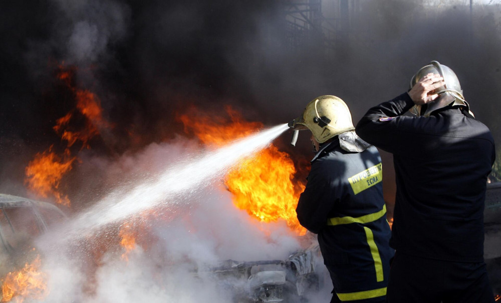 Σε μόλις 30 λεπτά αντιμετωπίστηκε φωτιά στο Μαρκόπουλο