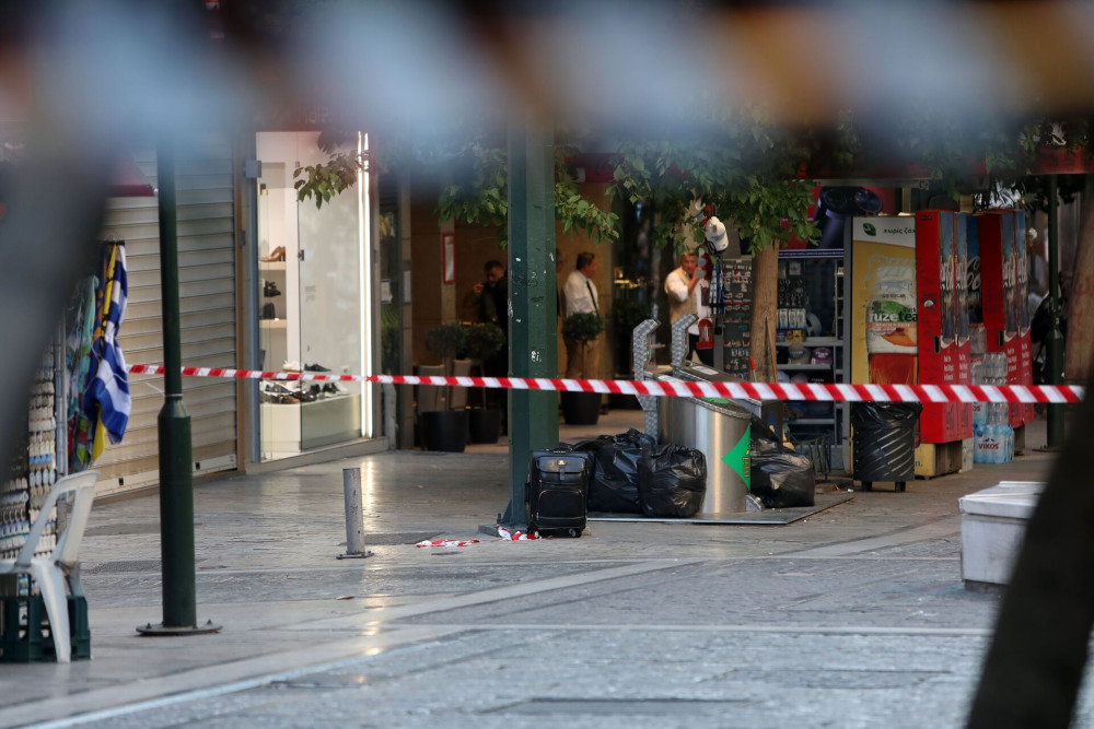 Θεσσαλονίκη: προληπτική εκκένωση στην πλατεία Μακεδονομάχων από την ΕΛ.ΑΣ - εντοπισμός ύποπτου αντικειμένου