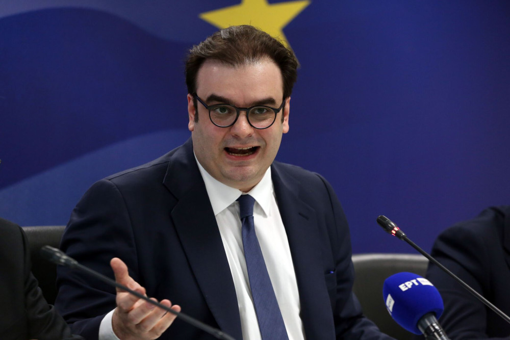 Πιερρακάκης: ποιες είναι οι δύο νομοθετικές πρωτοβουλίες του υπουργείου Οικονομικών