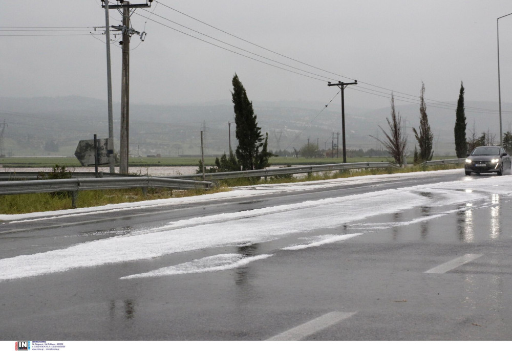 Ισχυρή χαλαζόπτωση προκάλεσε καταστροφές σε καλλιέργειες στο Ηράκλειο Κρήτης (video)