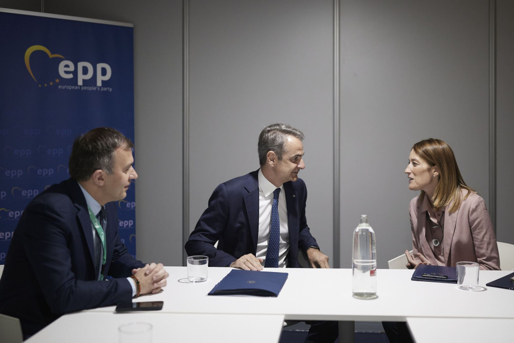 Κυριάκος Μητσοτάκης: συναντήσεις με τον πρωθυπουργό της Σουηδίας και τη Μέτσολα στη Βαλένθια (photos)