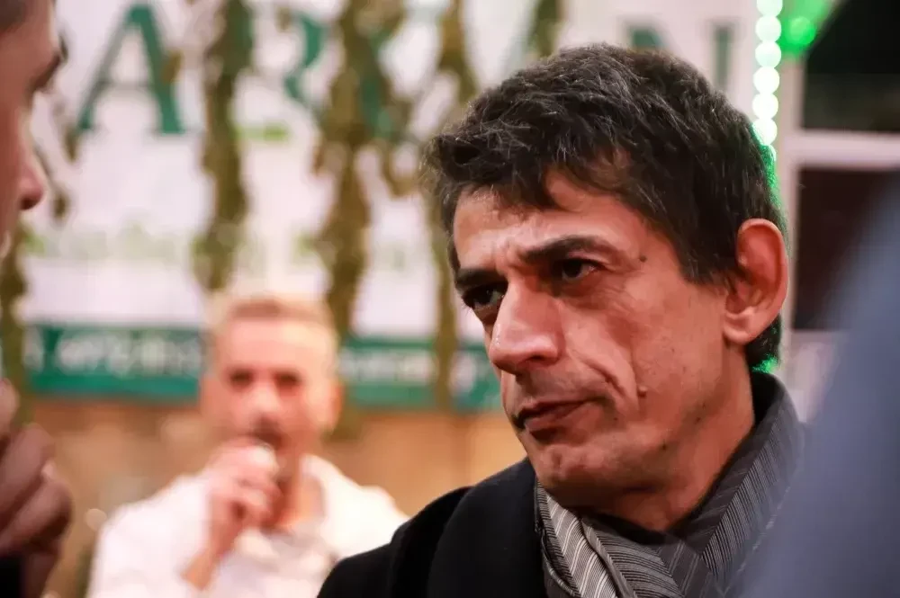 Νίκος Καρανίκας: Τίμιος ο Τσίπρας με τους εφοπλιστές
