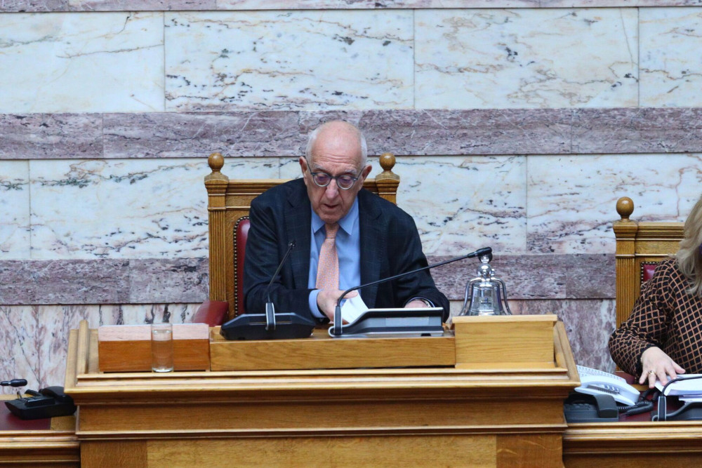 Κακλαμάνης για Λένα Σαμαρά: Βαθιά θλίψη