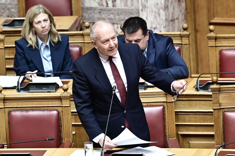 Γκίκας: «Οι τιμές στα ακτοπλοϊκά εισιτήρια δεν θα αυξηθούν» - Προοπτικές για μείωση τιμών στα ταχύπλοα
