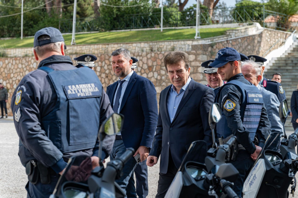 Χρυσοχοΐδης: Ας μη θρηνήσουμε άλλες απώλειες στους δρόμους