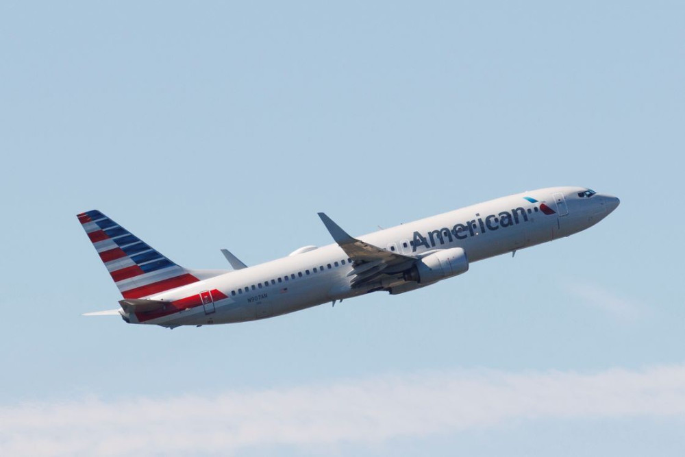 Σύγκρουση αεροσκαφών της American Airlines στο αεροδρόμιο της Ουάσινγκτον (video)