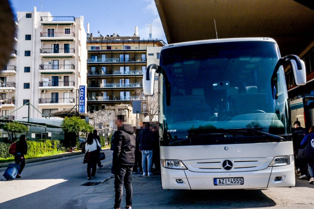 Θεσσαλονίκη: δίωξη για επικίνδυνη σωματική βλάβη στον 17χρονο που χτύπησε οδηγό λεωφορείου