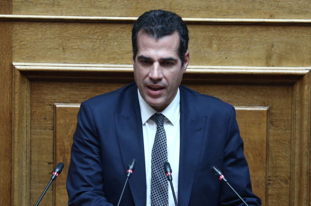 Πλεύρης: Υπό έλεγχο οι μεταναστευτικές ροές - Στο επίκεντρο η δημιουργία δομής στην Κρήτη