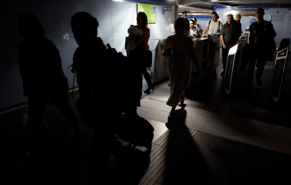 Black Out σε Ισπανία, επηρεάζει  Γαλλία, Πορτογαλία - Χάος στις μεταφορές