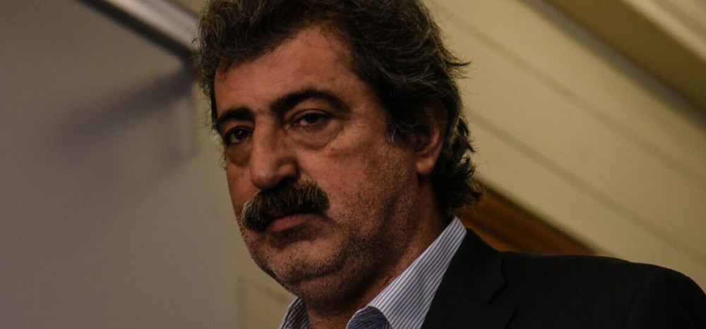 Άναψαν τα αίματα στο Εντευκτήριο