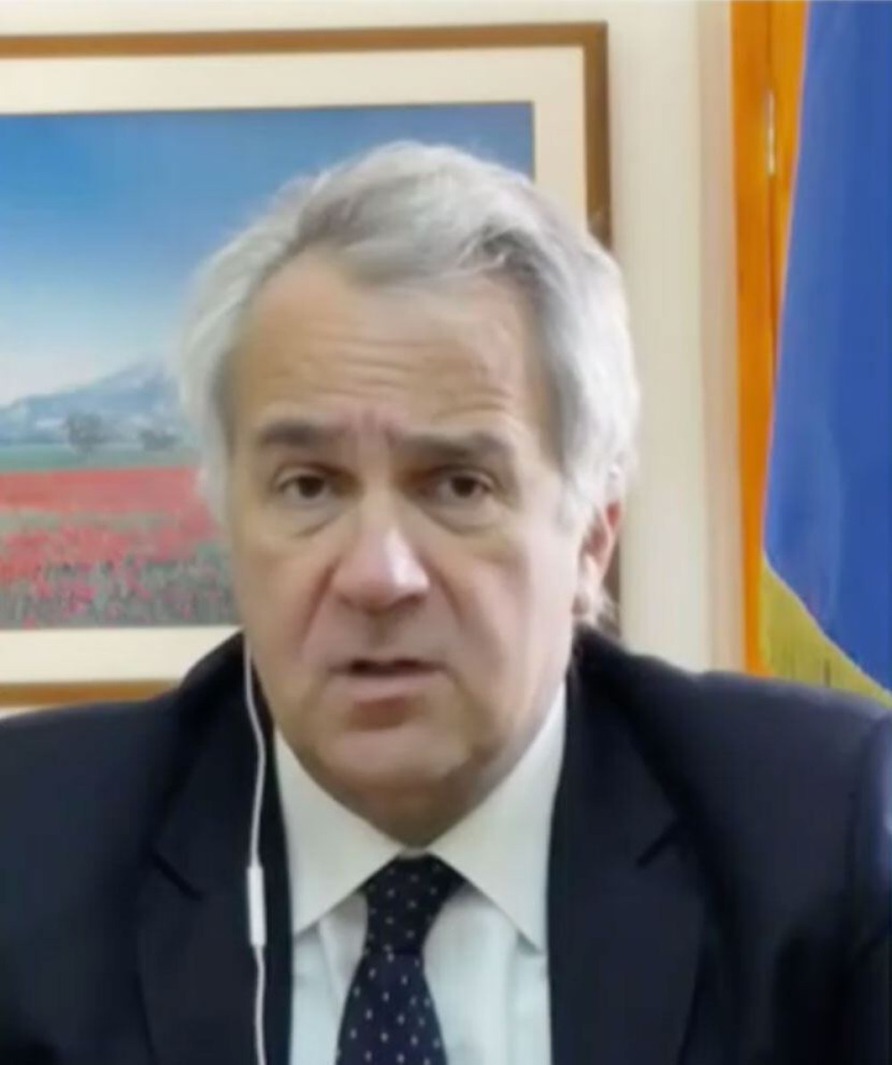 Η κυβέρνηση “αδειάζει” Βορίδη