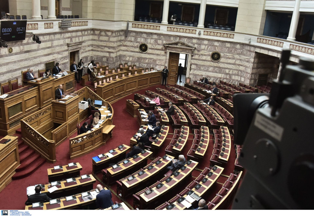 Βουλή: υπερψηφίστηκε το νομοσχέδιο για την ενίσχυση της Πολιτικής Προστασίας και της Πυροσβεστικής