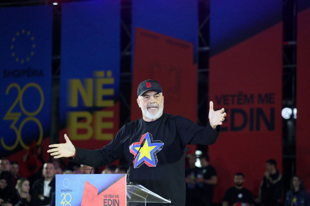 Νέα τέταρτη θητεία και Ευρώπη «βλέπει» ο Ράμα στην Αλβανία: Τί είπε ο Φρέντι Μπελέρης (video)