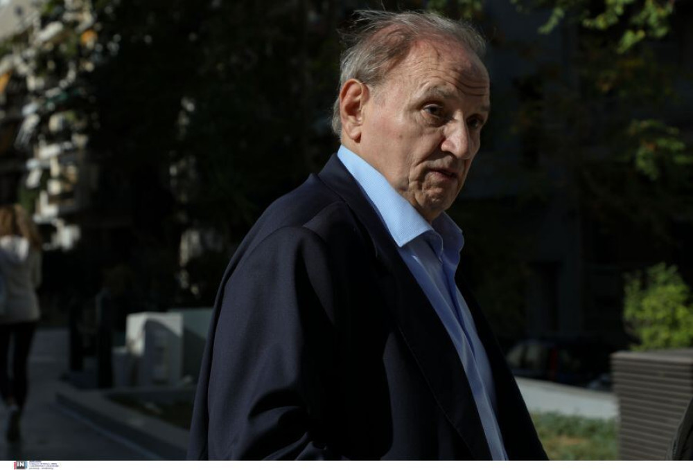 Στέφανος Τζουμάκας: «Όταν είμαι σε αδιέξοδο πάω σε βία»  (video)