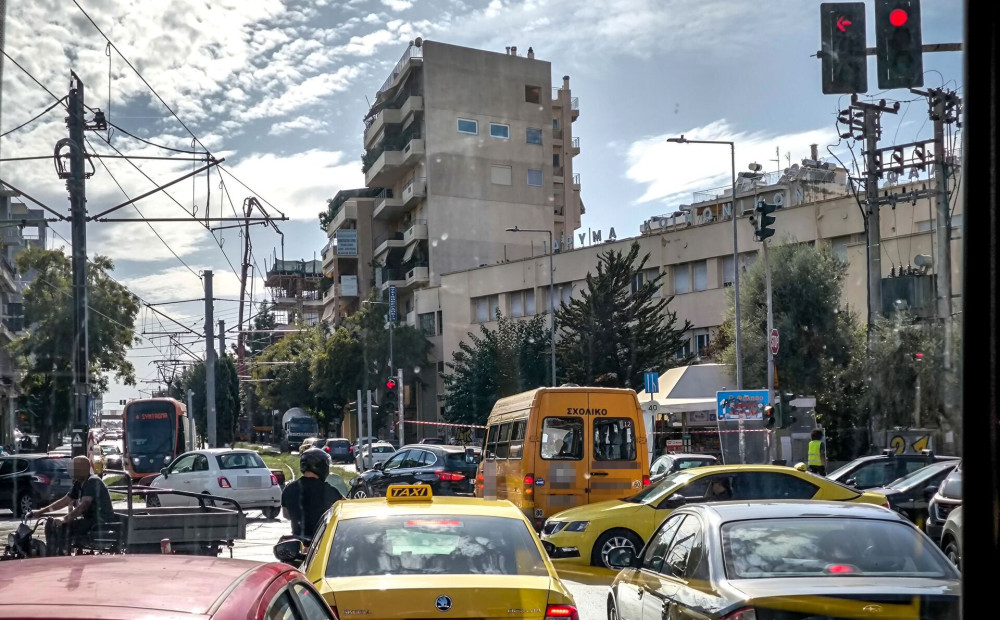 Επιστρέφει από σήμερα ο Δακτύλιος - Τι αλλάζει, ποιοι εξαιρούνται και ποια είναι τα πρόστιμα