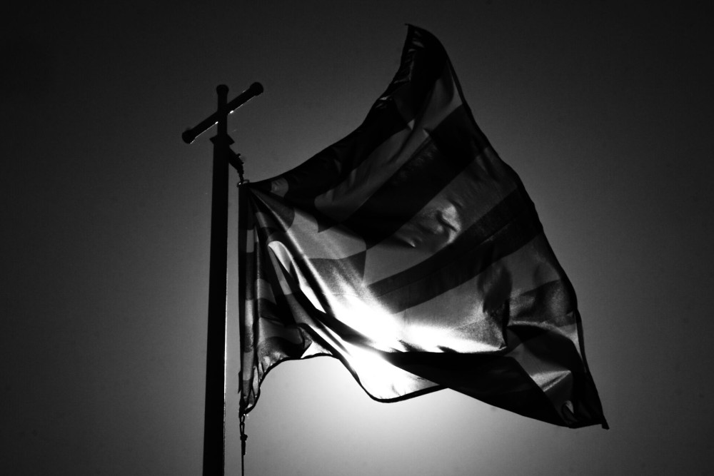 Σαν σήμερα, 1949: ο Γράμμος και το Βίτσι φλέγονται - Το τέλος του Εμφυλίου