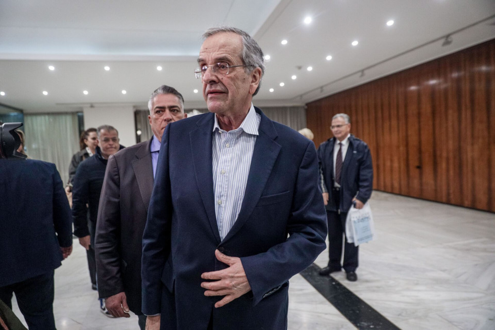 Αντώνης Σαμαράς: σιγοψήνεται το κόμμα του «οπλαρχηγού» της Καλαμάτας