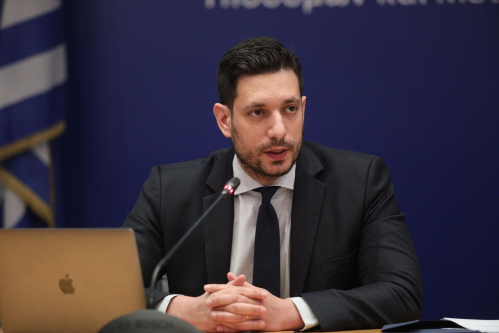 Κυρανάκης: «Τελευταίο καλοκαίρι στα ΜΜΜ χωρίς κλιματισμό»