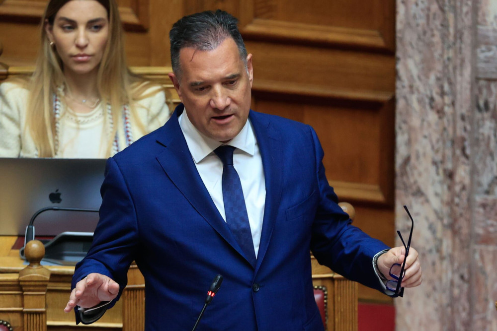 Θετικά σχόλια για το νομοσχέδιο προστασίας ανηλίκων από καπνό και αλκοόλ