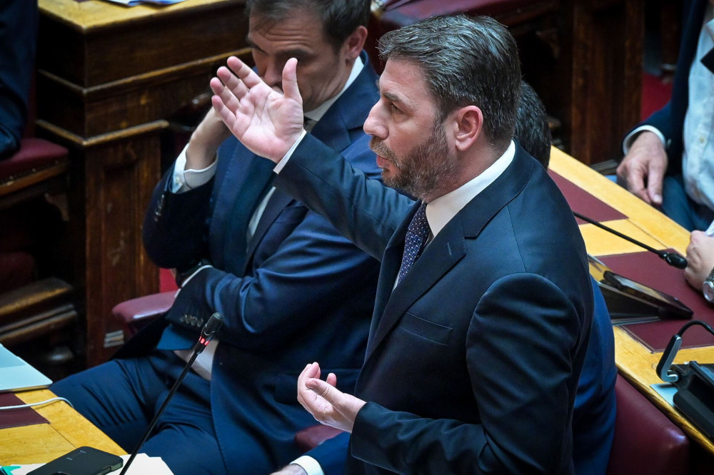 Μαθήματα... σοβαρής αντιπολίτευσης από τον Ανδρουλάκη: καταστροφολογεί και με την εκπαίδευση