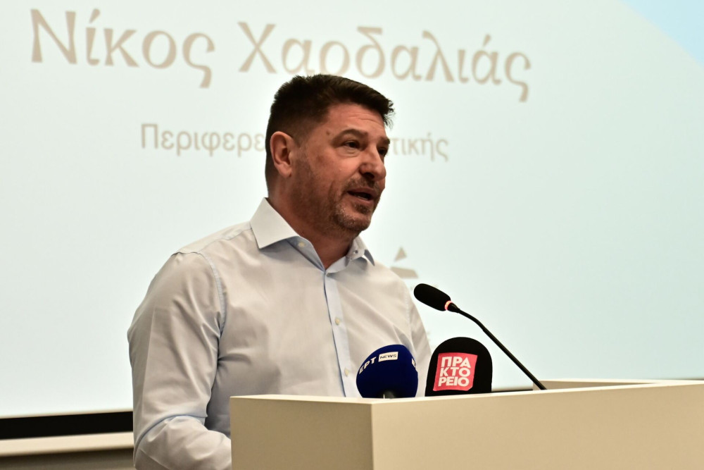 Κίνηση-ματ Χαρδαλιά με την Παπασπύρου στη Δυτική Αττική