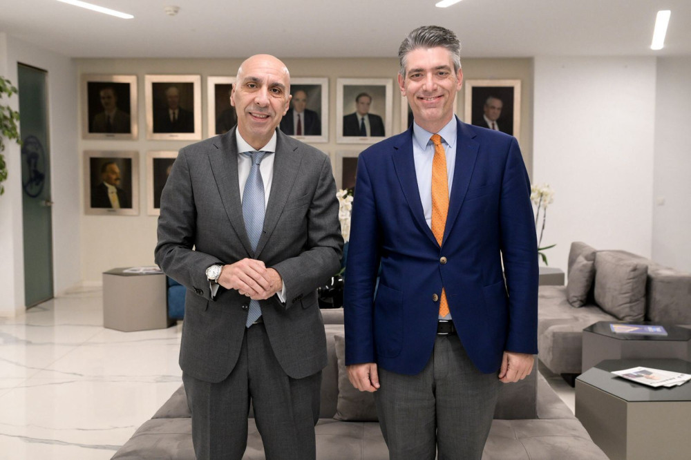 Συνάντηση Μπρατάκου- Γαϊτάνη: Στο τραπέζι η σύνδεση έρευνας - παραγωγής και η πιστοποίηση μεντόρων