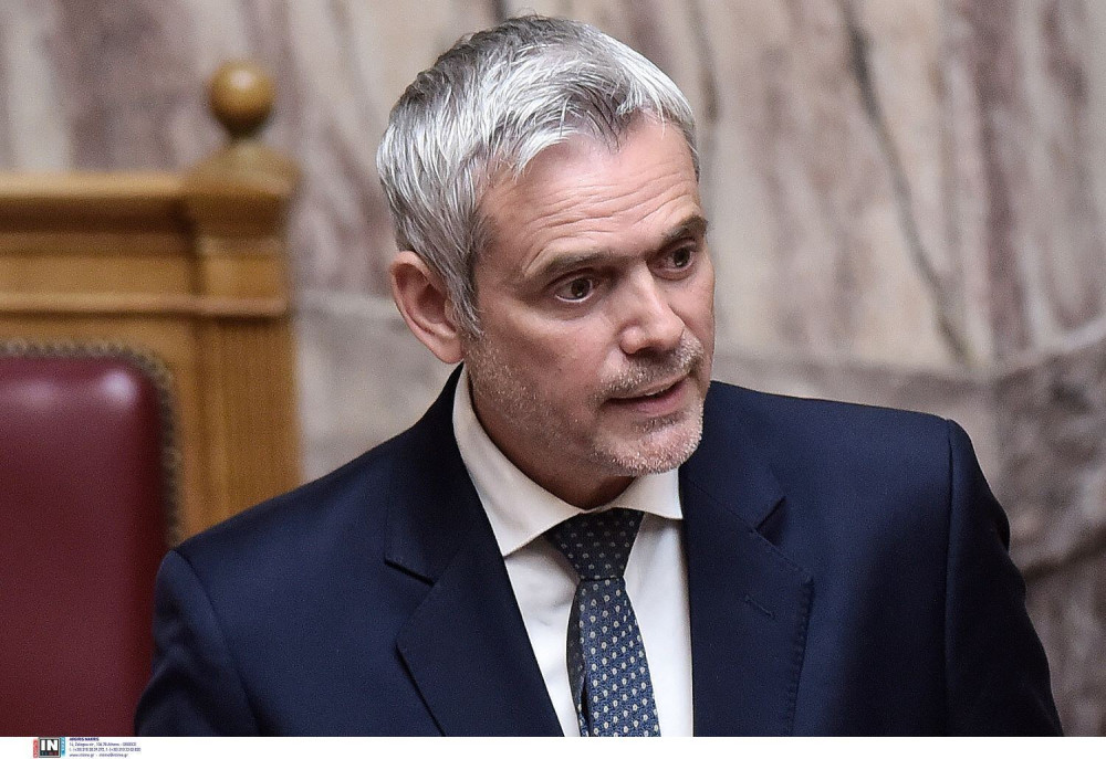 Καραγκούνης: 340.000 νέες θέσεις εργασίας – Ρεκόρ προσλήψεων όλων των εποχών