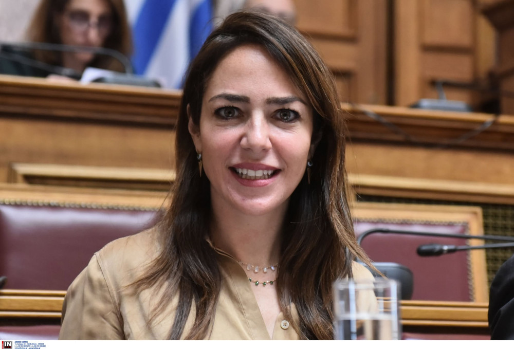 Μιχαηλίδου από Ρώμη: Η γυναικοκτονία είναι έγκλημα κατά της δημοκρατίας - Καμία γυναίκα μόνη