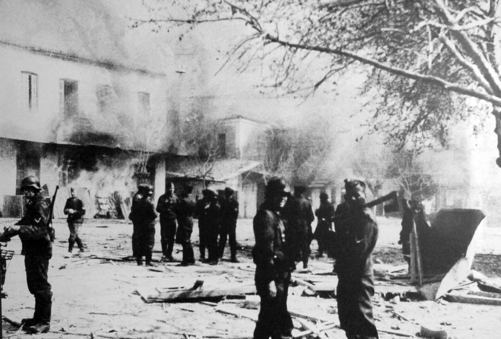 Σαν σήμερα το 1944 θυσιάστηκαν 101 πατριώτες στα Διαβατά - Μια αιώνια πληγή και φλόγα