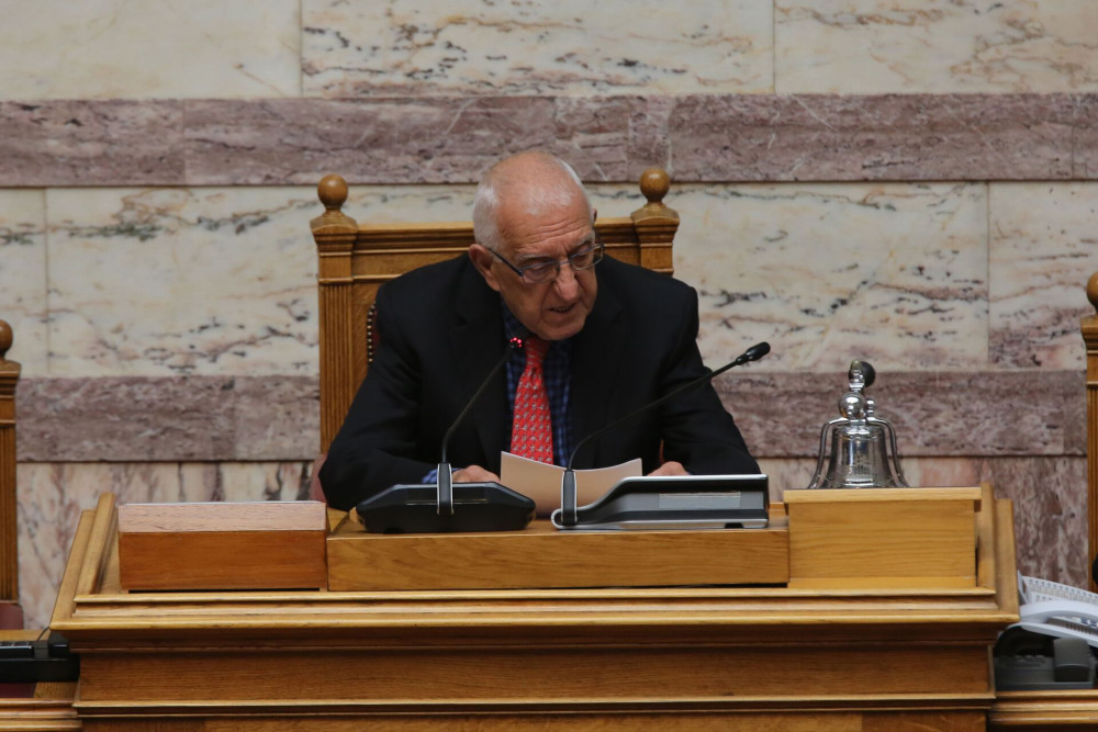 Κακλαμάνης σε Κωνσταντοπούλου: Δίνετε ασίστ στον πρωθυπουργό και βάζει τρίποντα