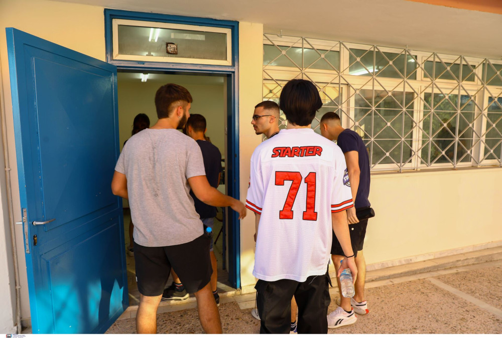 Πανελλαδικές 2025: συνέχεια εξετάσεων για τους υποψήφιους των ΕΠΑΛ - Λήξη χρονιάς για δημοτικά και νηπιαγωγεία