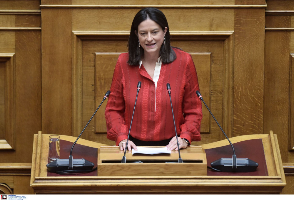 Κεραμέως: Από το 2027 η αύξηση του κατώτατου μισθού ανάλογα με τις τιμές (video)