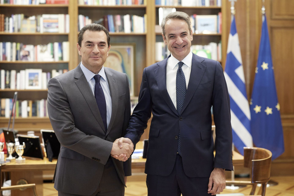 Συνάντηση Μητσοτάκη με τον Κώστα Σκρέκα (photo)