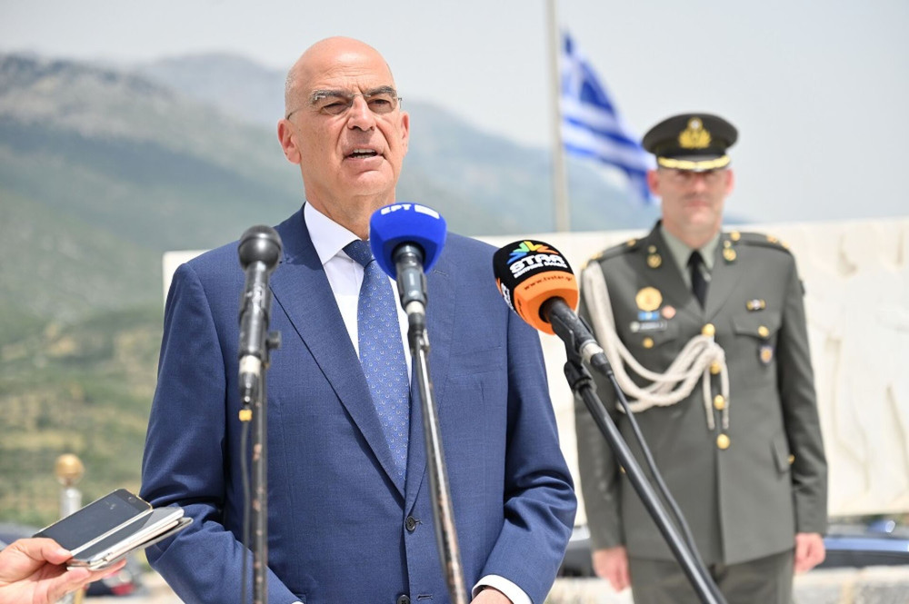Τανάγρα: διεθνές κύμα συμπαράστασης για τους δύο πιλότους - Τα συλλυπητήρια σε Δένδια