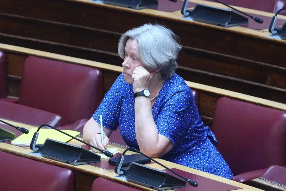 Επίθεση της Λινού στον Πολάκη: Να μην επιτρέψουμε να βρεθούν οι γυναίκες απέναντι σε έναν Πολάκη