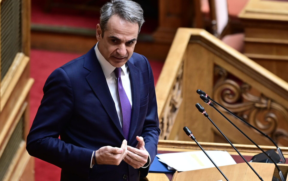 Ο Μητσοτάκης απαντά στη σύμπραξη του παραλόγου