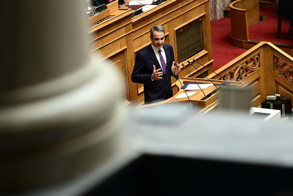 Εσχάτη προδοσία και πράσινα άλογα