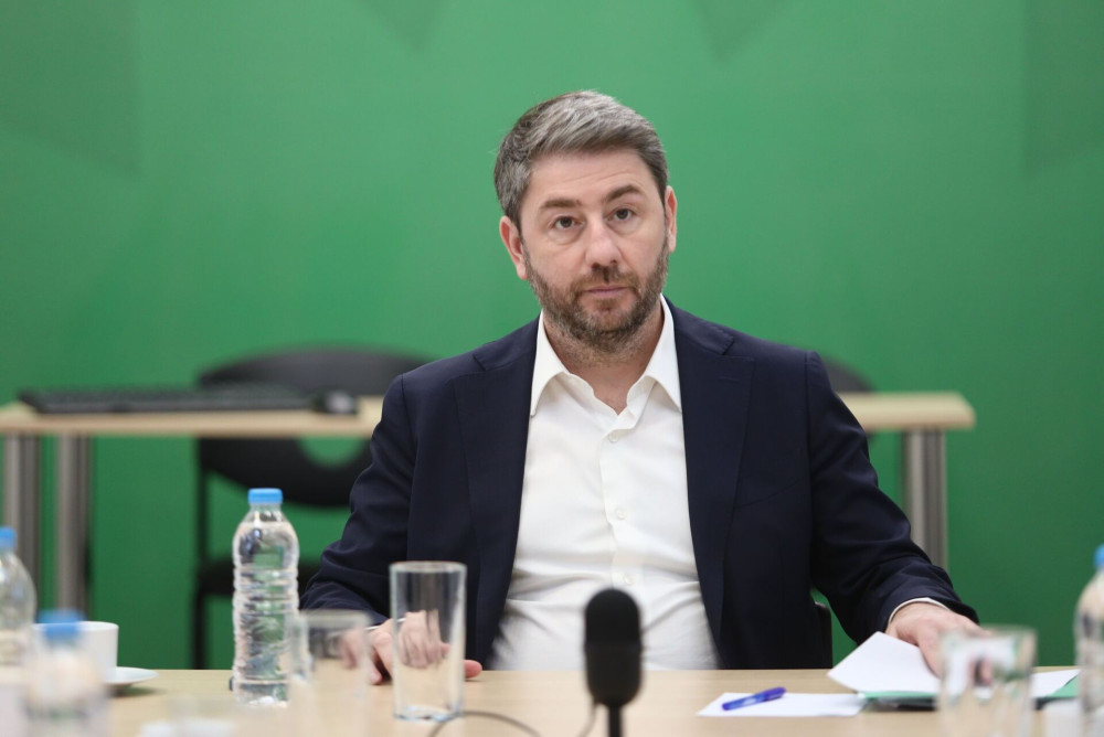 Ανδρουλάκης: αρνητής της αλήθειας, καθηλωμένος σε... ευχολόγια και φθαρμένα συνθήματα