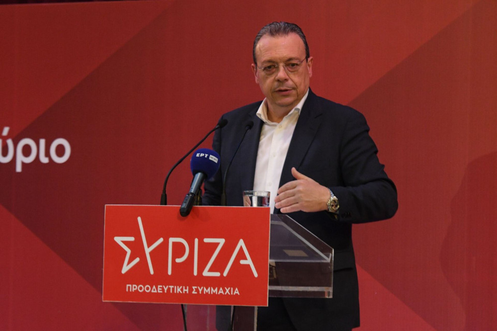 Φάμελλος για παραίτηση Τσίπρα: Ούτε φίλοι ούτε εχθροί, αρκεί να πέσει ο Μητσοτάκης