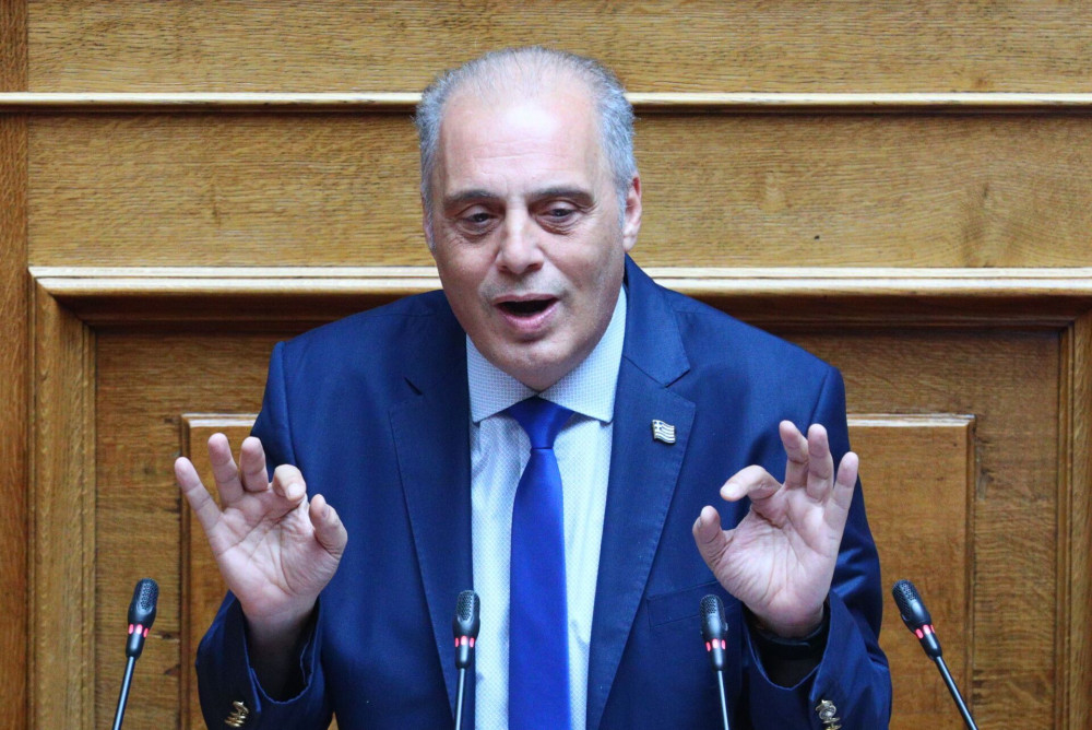 Βελόπουλος: πολιτικός τηλεπωλητής εθνικής σύγχυσης, επιστρατεύει ξανά τον εθνικολαϊκισμό