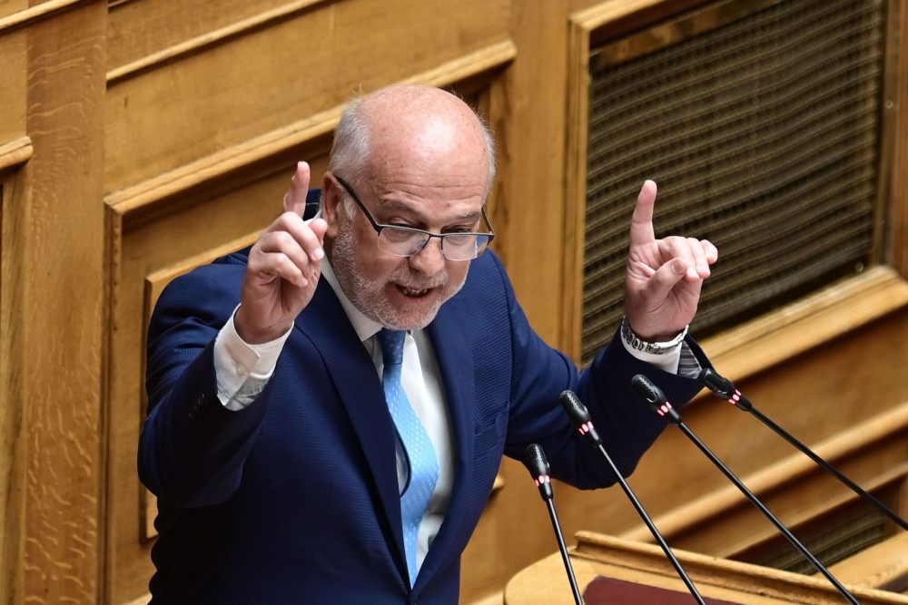 Βουλή: Βαριές καταγγελίες Φλωρίδη για «πελάτη βιαστή» της Ζωής Κωνσταντοπούλου (video)